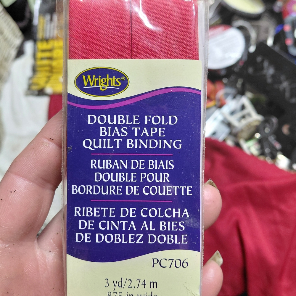 Wrights Red Double Fold Bias Tape Quilt Binding